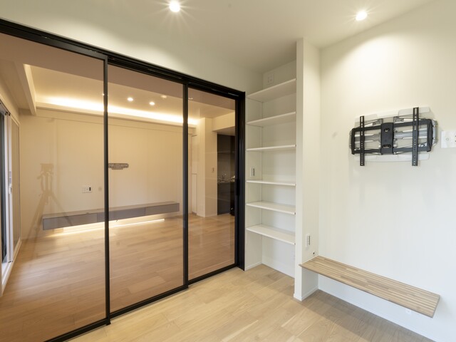 分譲マンション_リノベーション_ビフォー_1LDK_ミラタップのクアドロスリム_ブロンズカラー