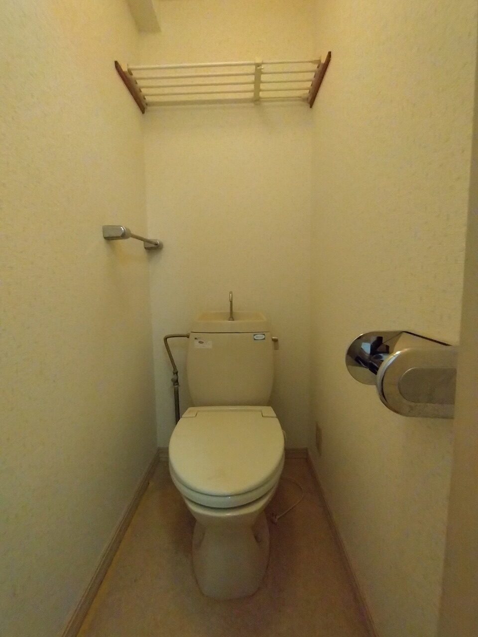 ビフォー_トイレ_TOTO_１LDK