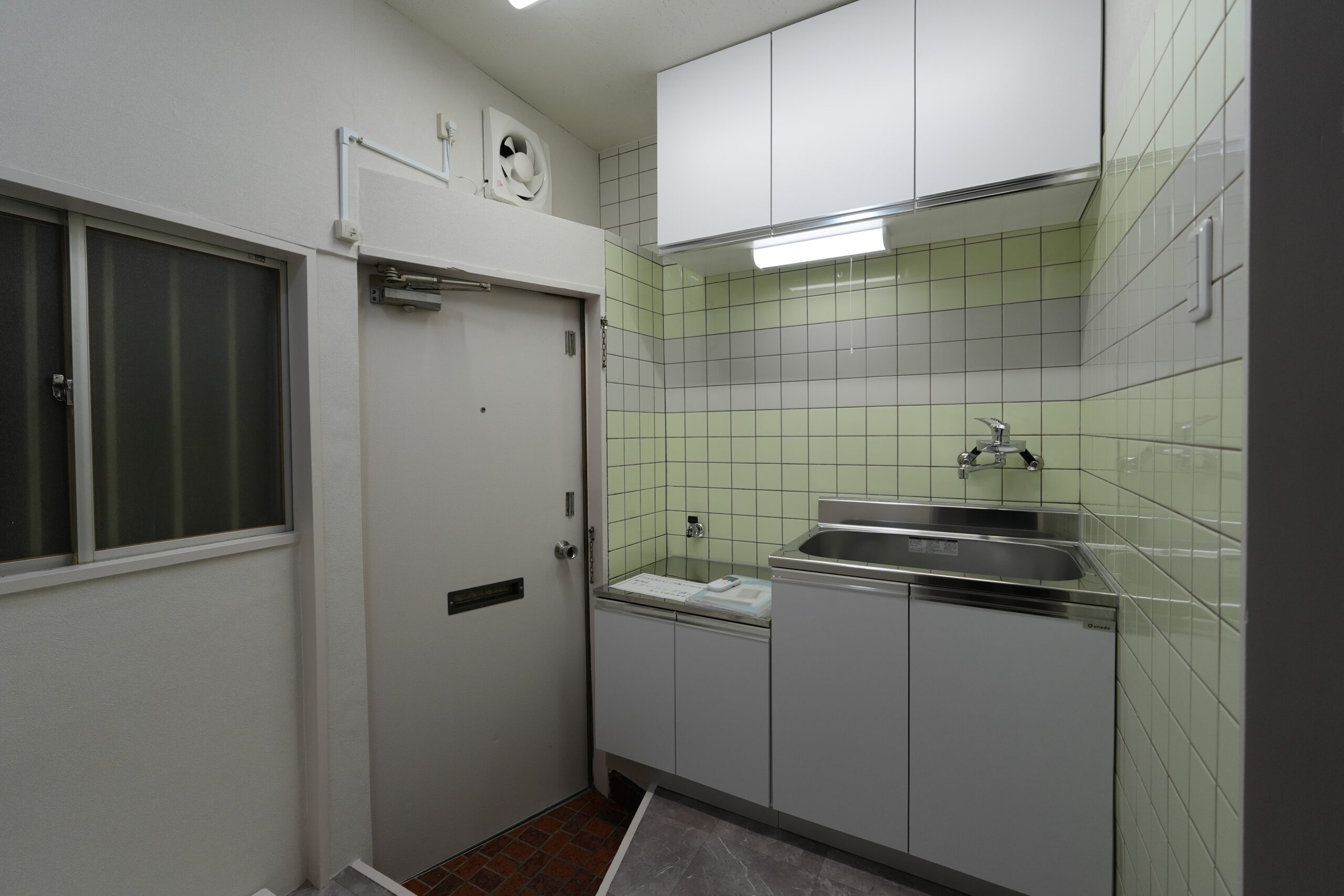 ビフォーアフター_キッチン_LIXIL_セクショナルキッチン_1800サイズ_1K