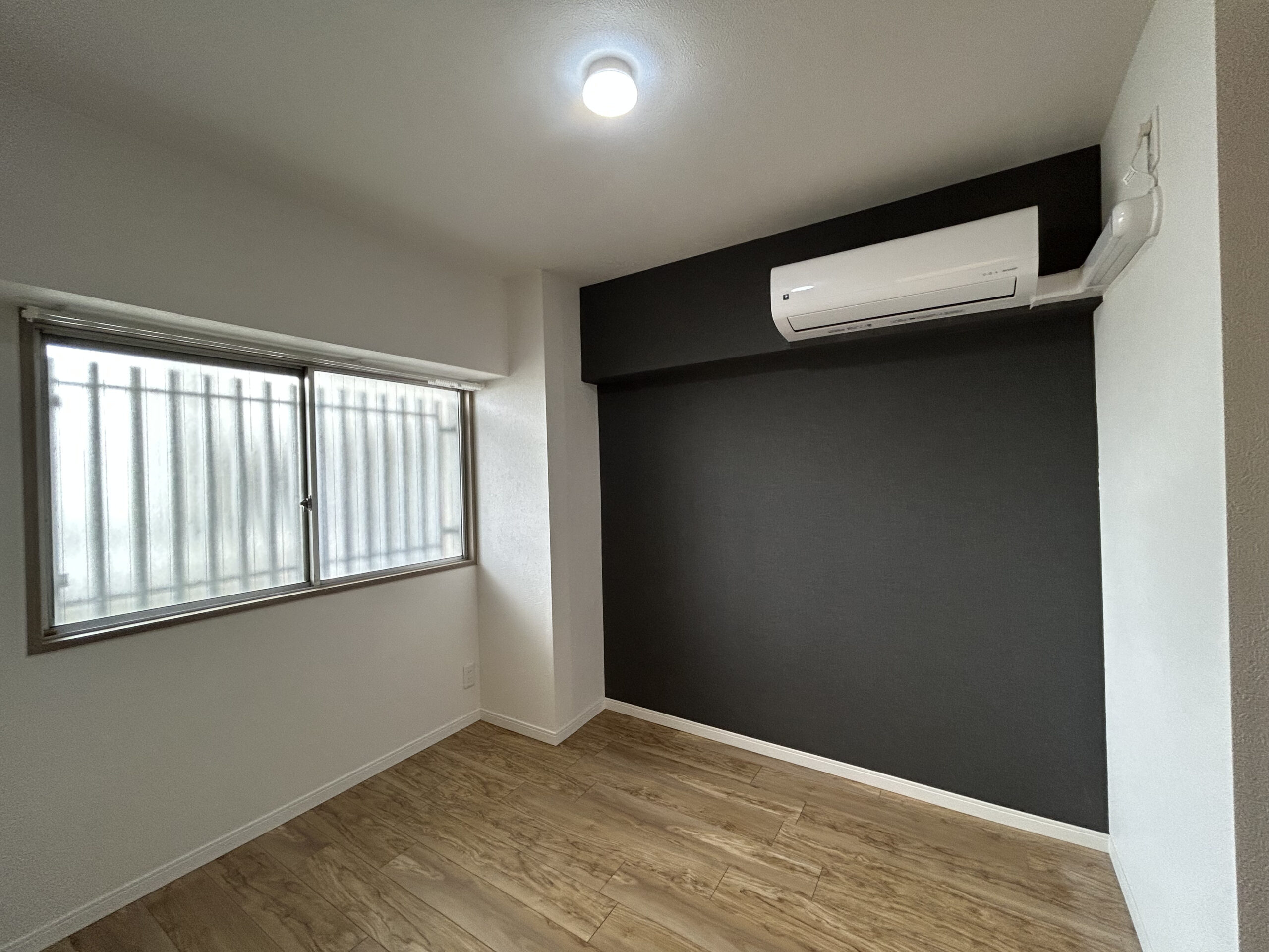 ビフォーアフター_玄関横洋室_エアコン設置_江東区_2LDK