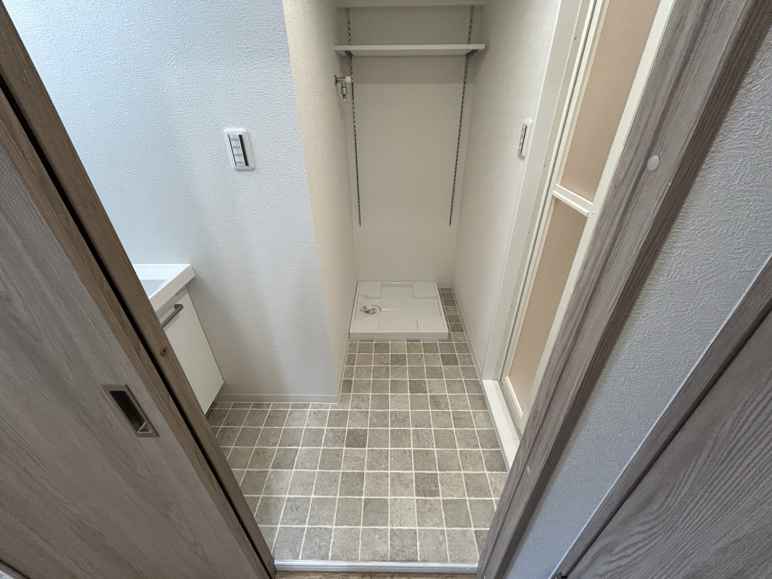 ビフォーアフター_洗濯機置き場_江東区_2LDK