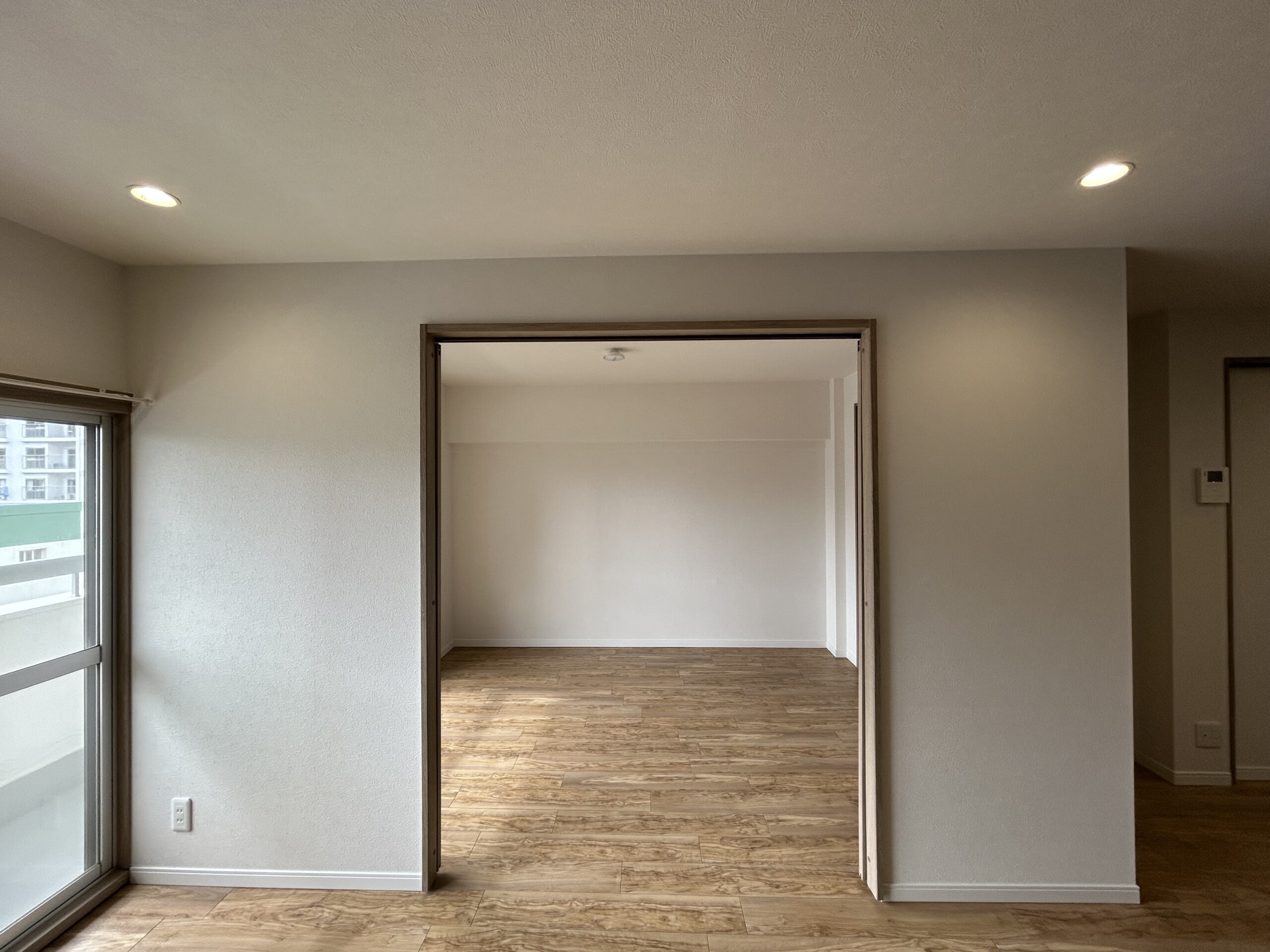 ビフォーアフター_リビング隣接洋室_和室を洋室化_両開き戸_江東区_2LDK