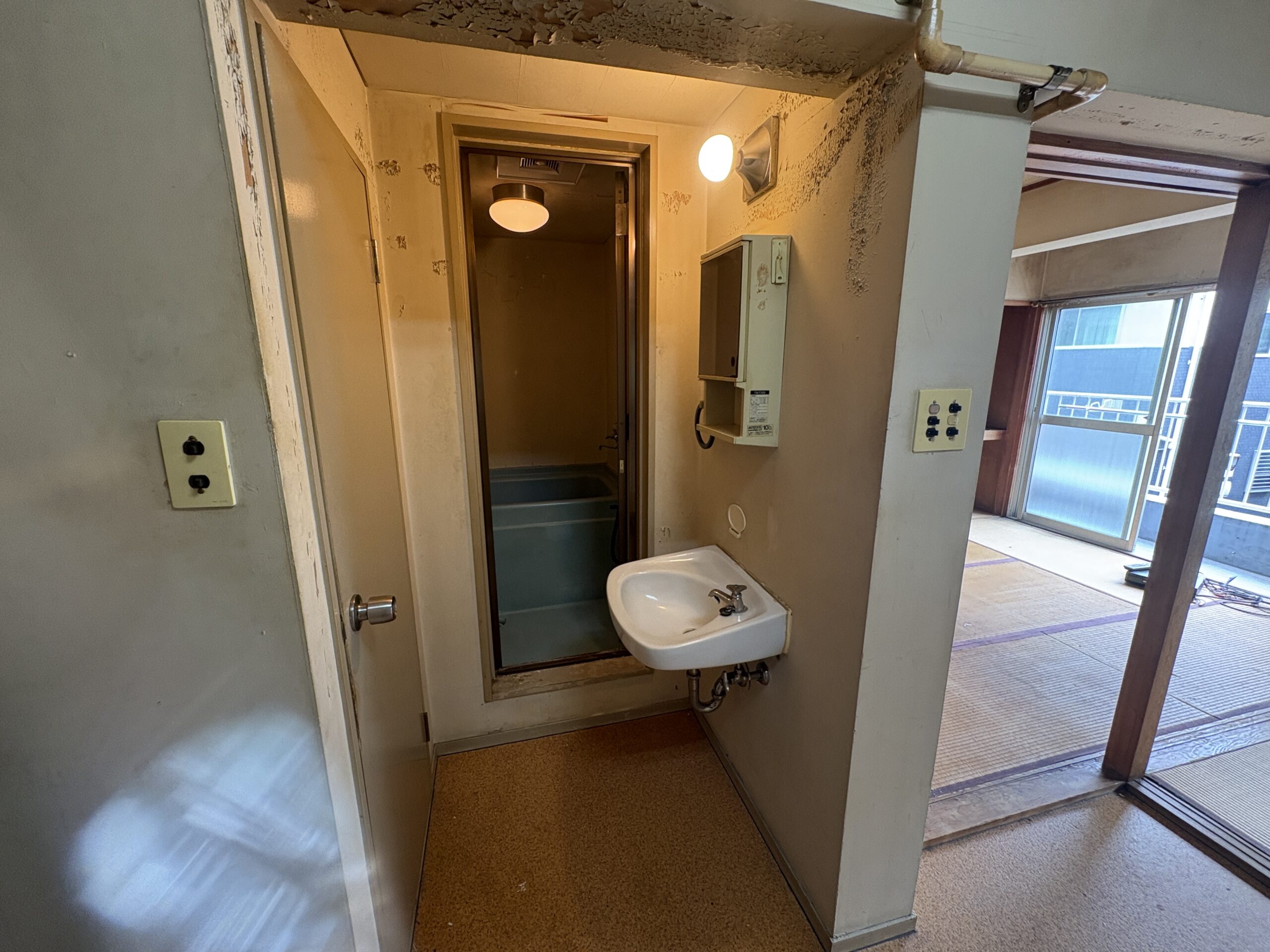 ビフォー_洗面台_横幅500mm_１LDK