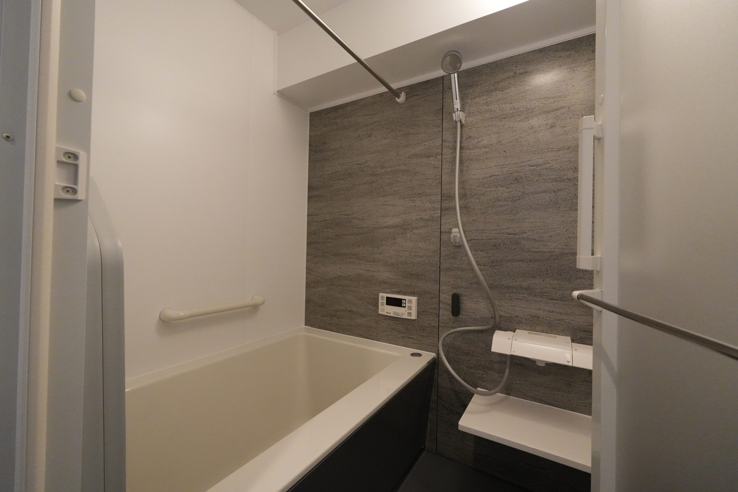 ビフォーアフター_浴室_パナソニック_MR_1216サイズ_1LDK