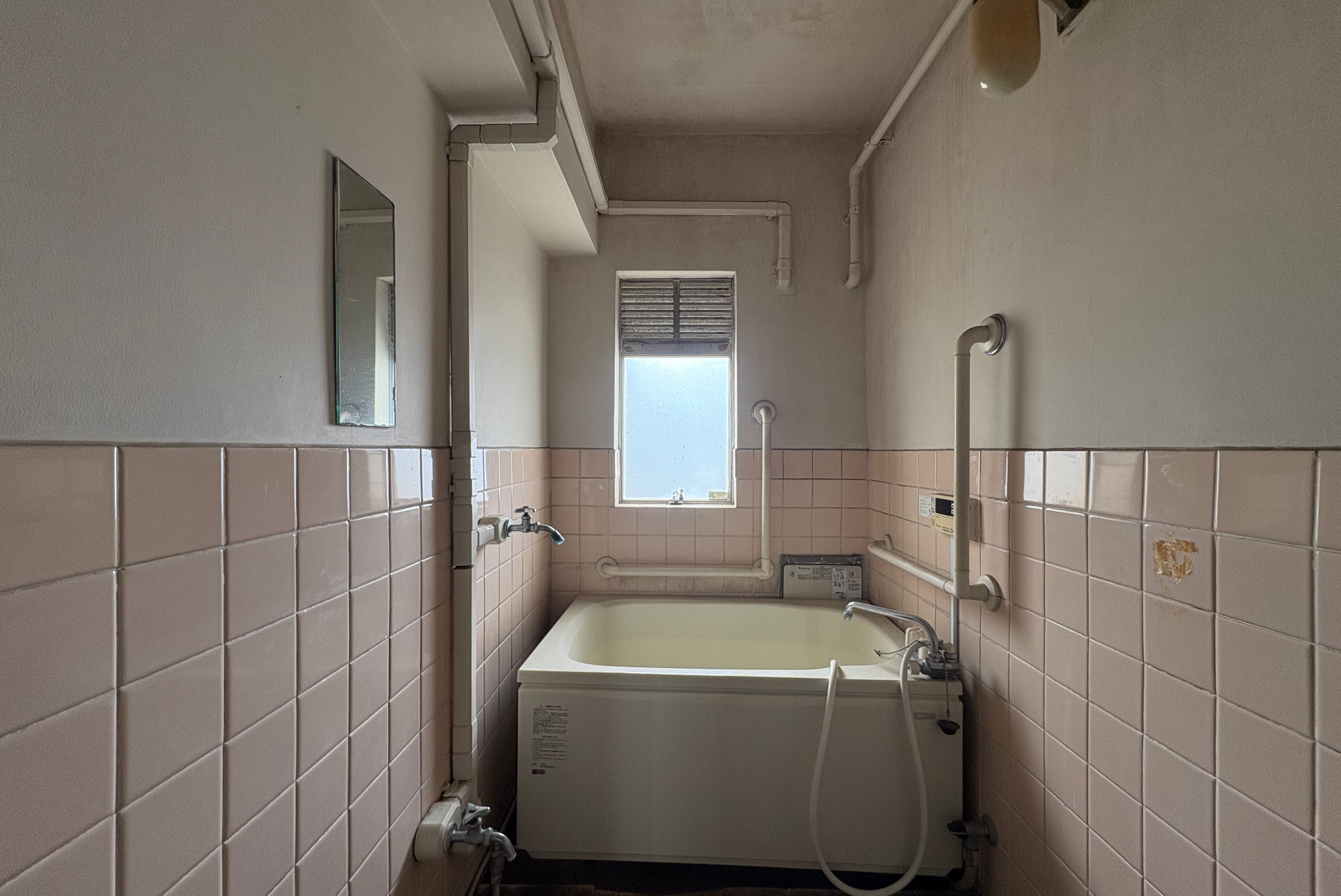 ビフォー_浴槽_置きバス_2DK