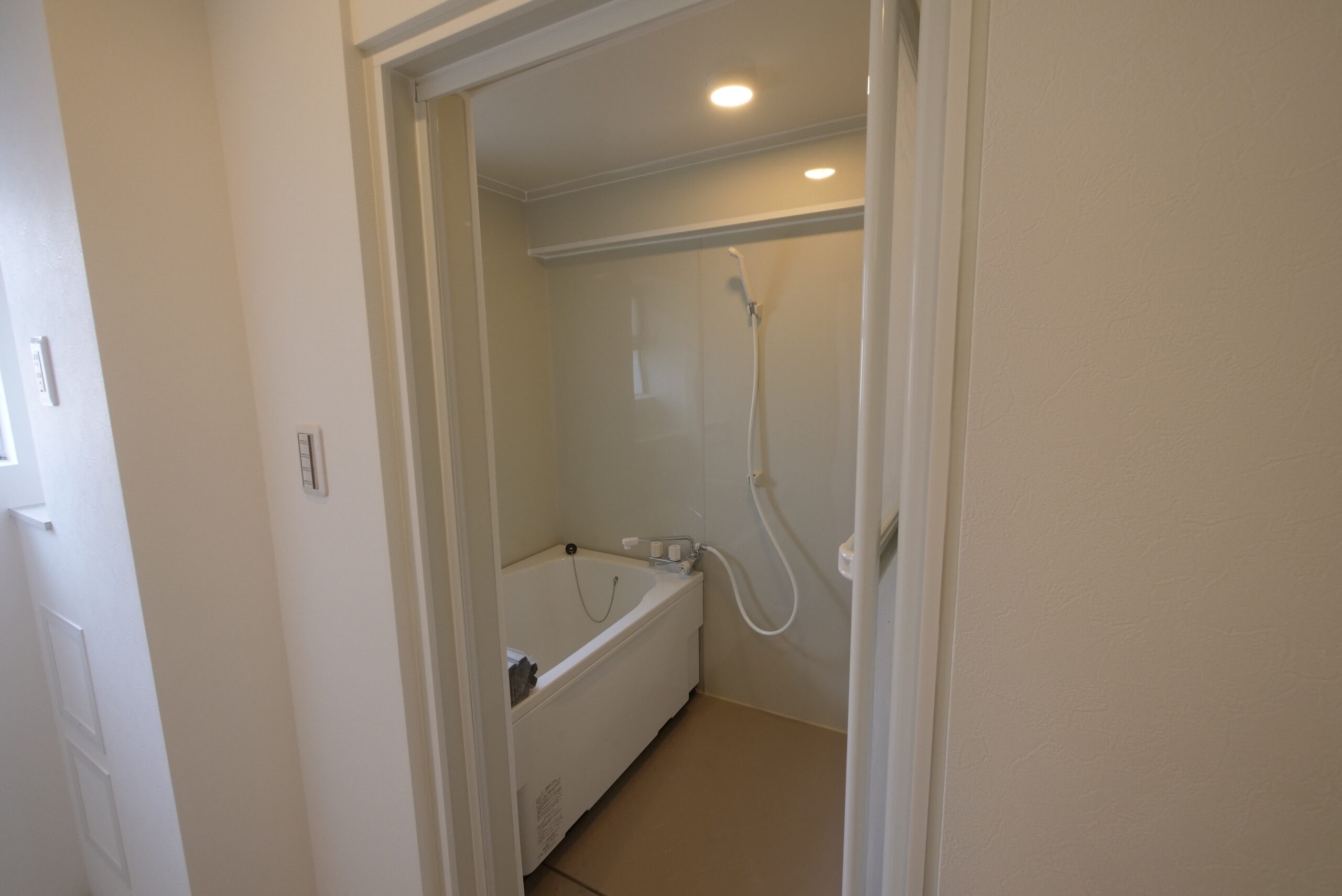 ビフォーアフター_浴室_バランス釜_オールインワン変更_1LDK