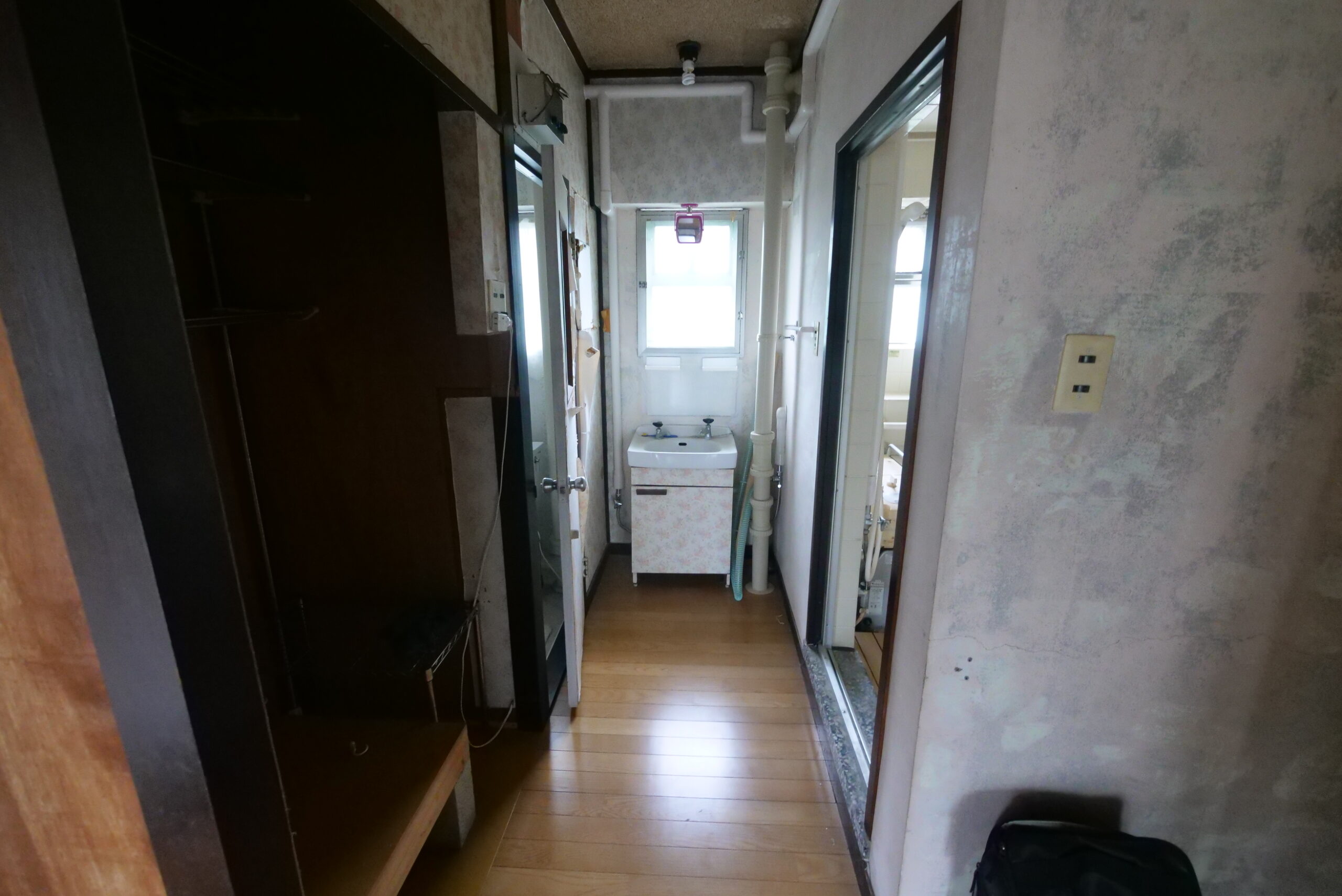 ビフォー_洗面化粧台_TOTO_Vシリーズ_６００サイズ_1LDK