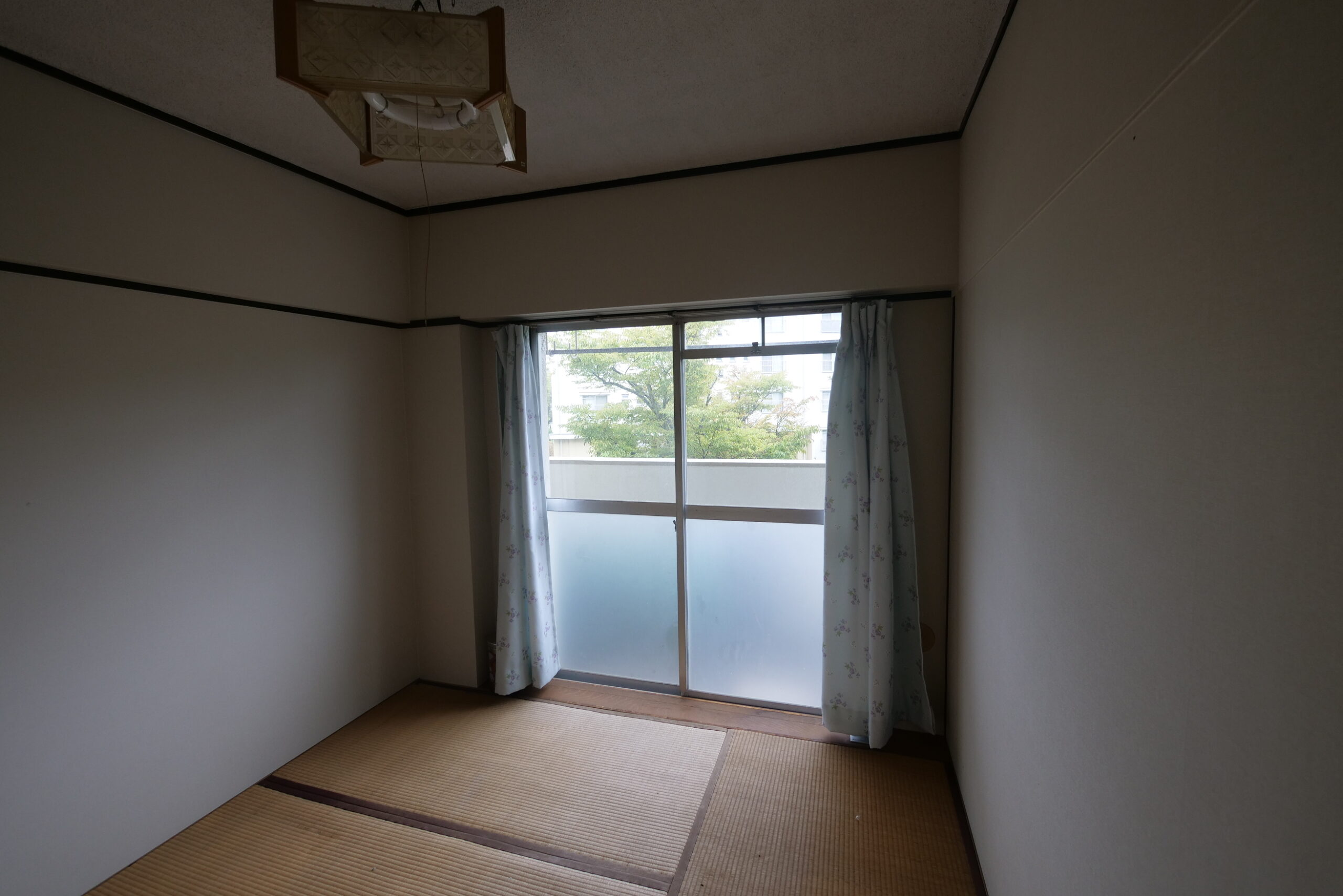 ビフォー_寝室_オープン収納_1LDK