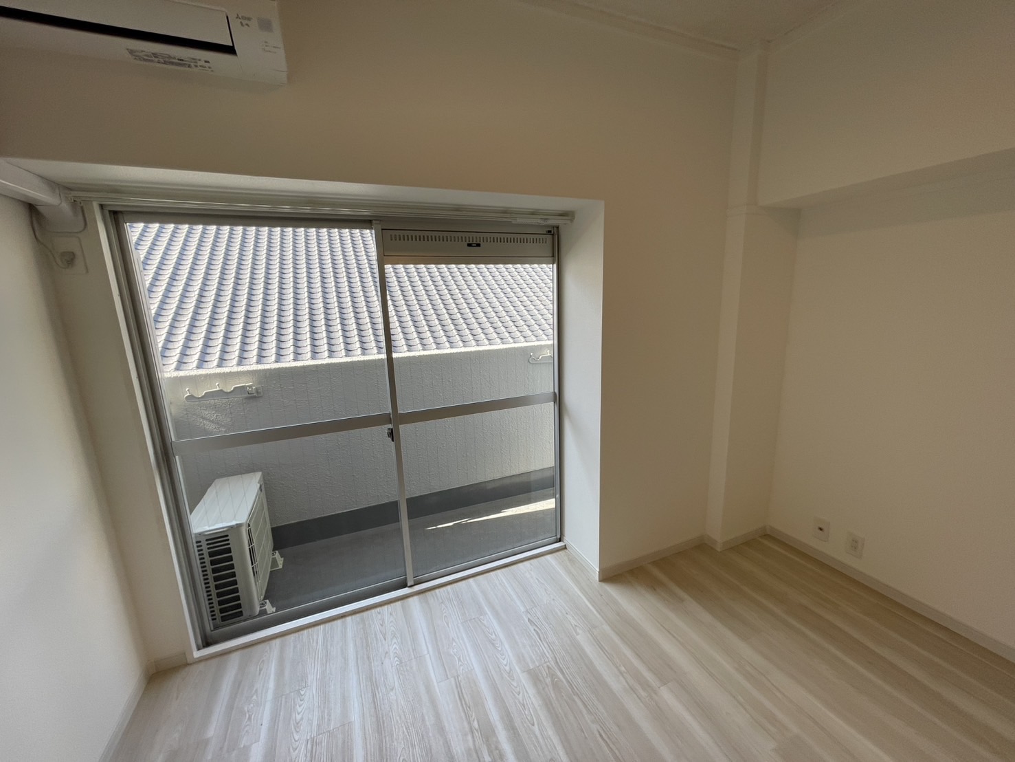 ビフォーアフター_給湯器設置スペース_1R