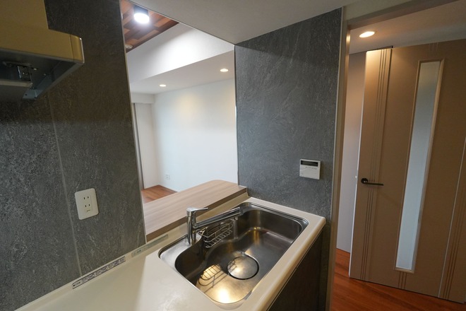 ビフォーアフター_キッチン_セラール_アイカ工業_1LDK