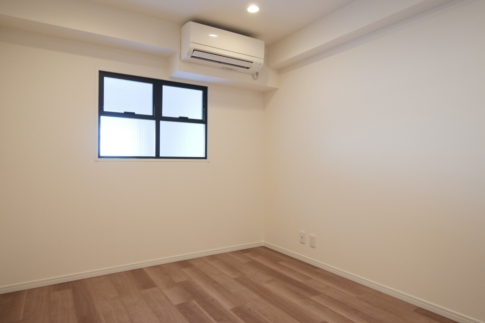 ビフォーアフター_寝室_和室解体_パナソニック_内窓_昭和の団地_1LDK