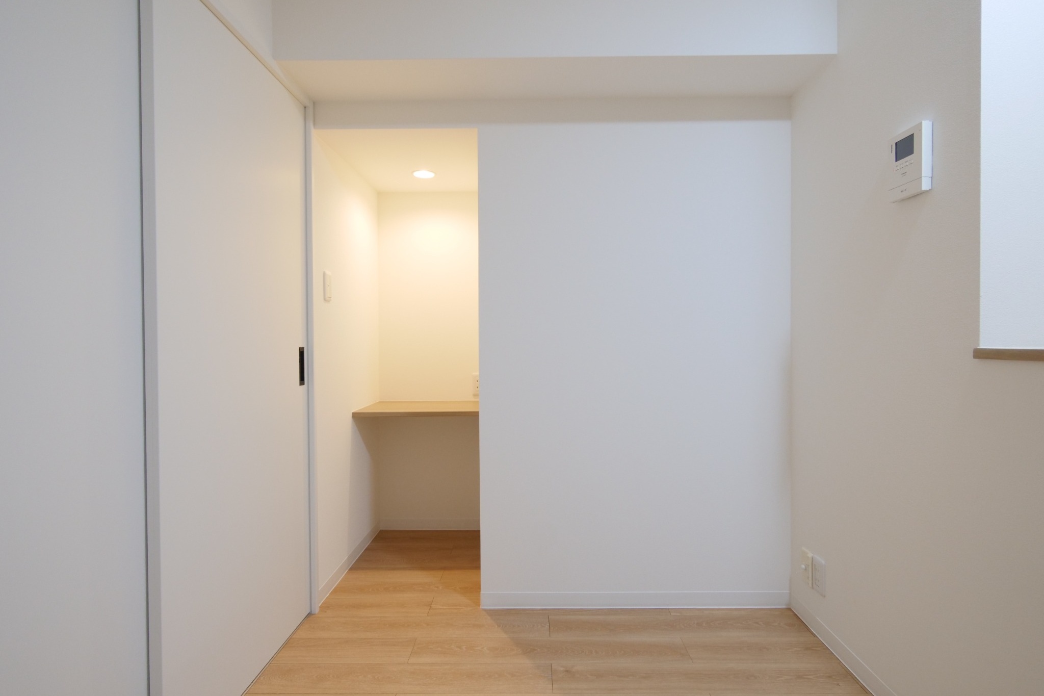 ビフォーアフター_ダイニング_デスクスペース_1DK