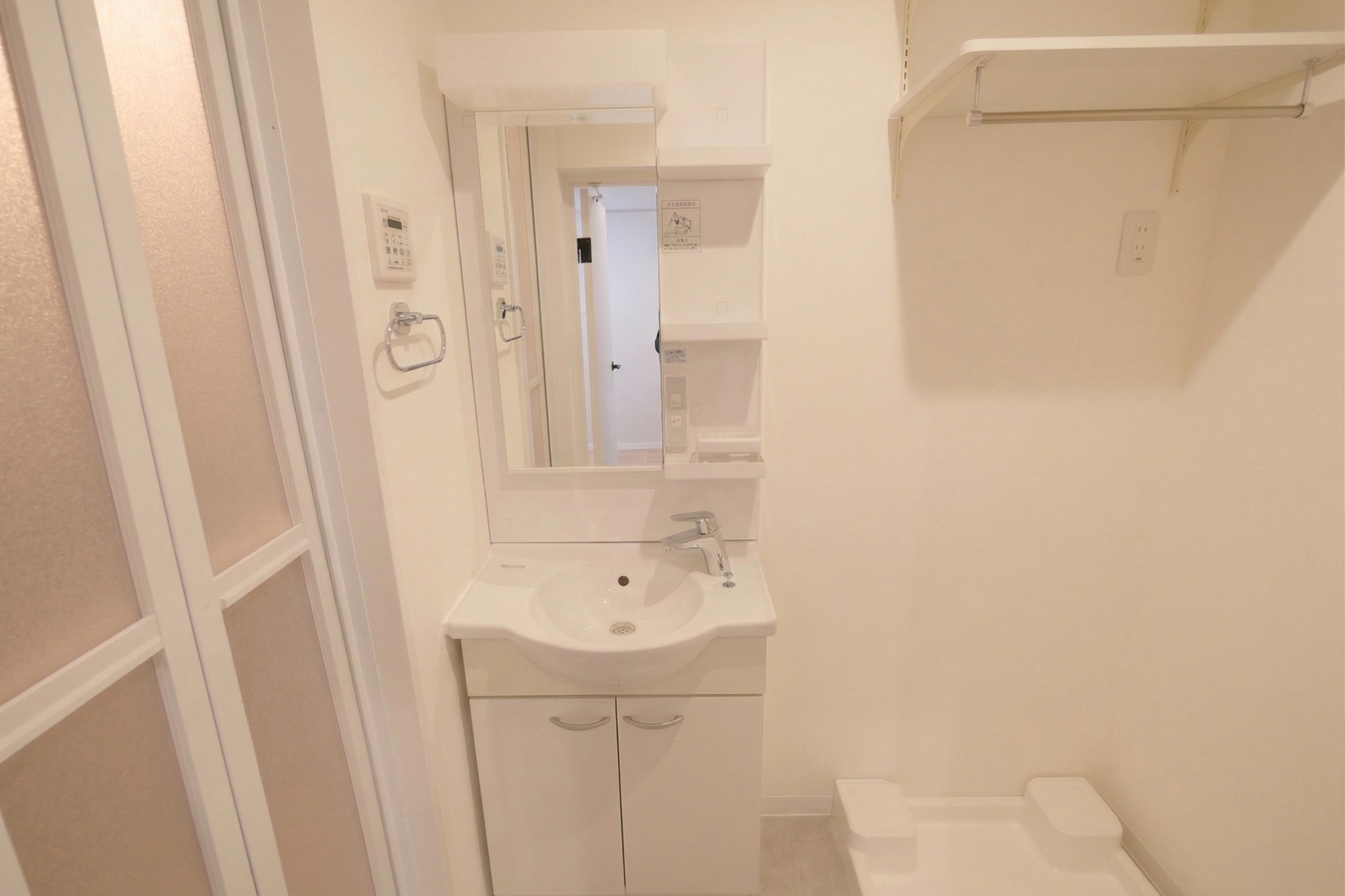 ビフォーアフター_洗面台_ジャニス工業_アルテシリーズ_1DK