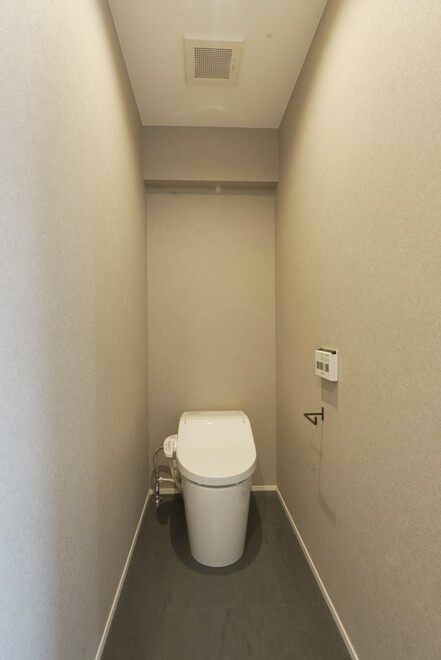 ビフォーアフター_トイレ_Panasonic_アラウーノV-limited_1LDK