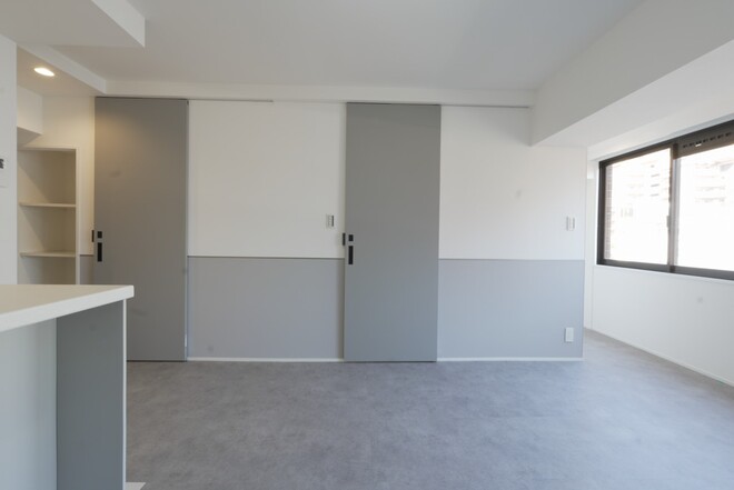 ビフォーアフター_トイレ扉_水回り扉_LIXIL_ラシッサS_コージーライトグレー_1LDK