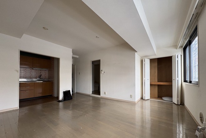 ビフォー_リビングキッチン_1LDK