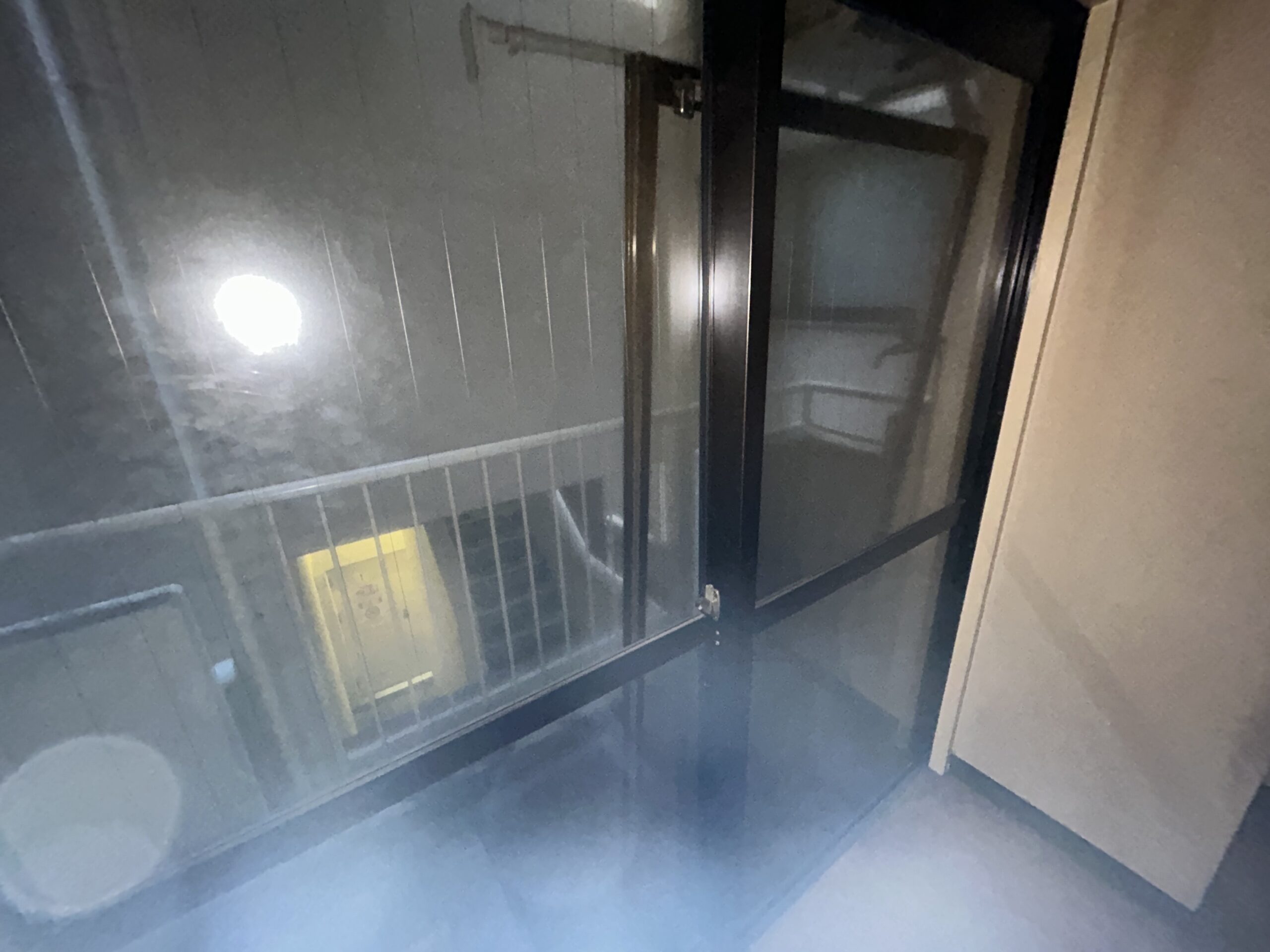 ビフォー_洗濯機置き場_南海プライウッド_可動棚_1R