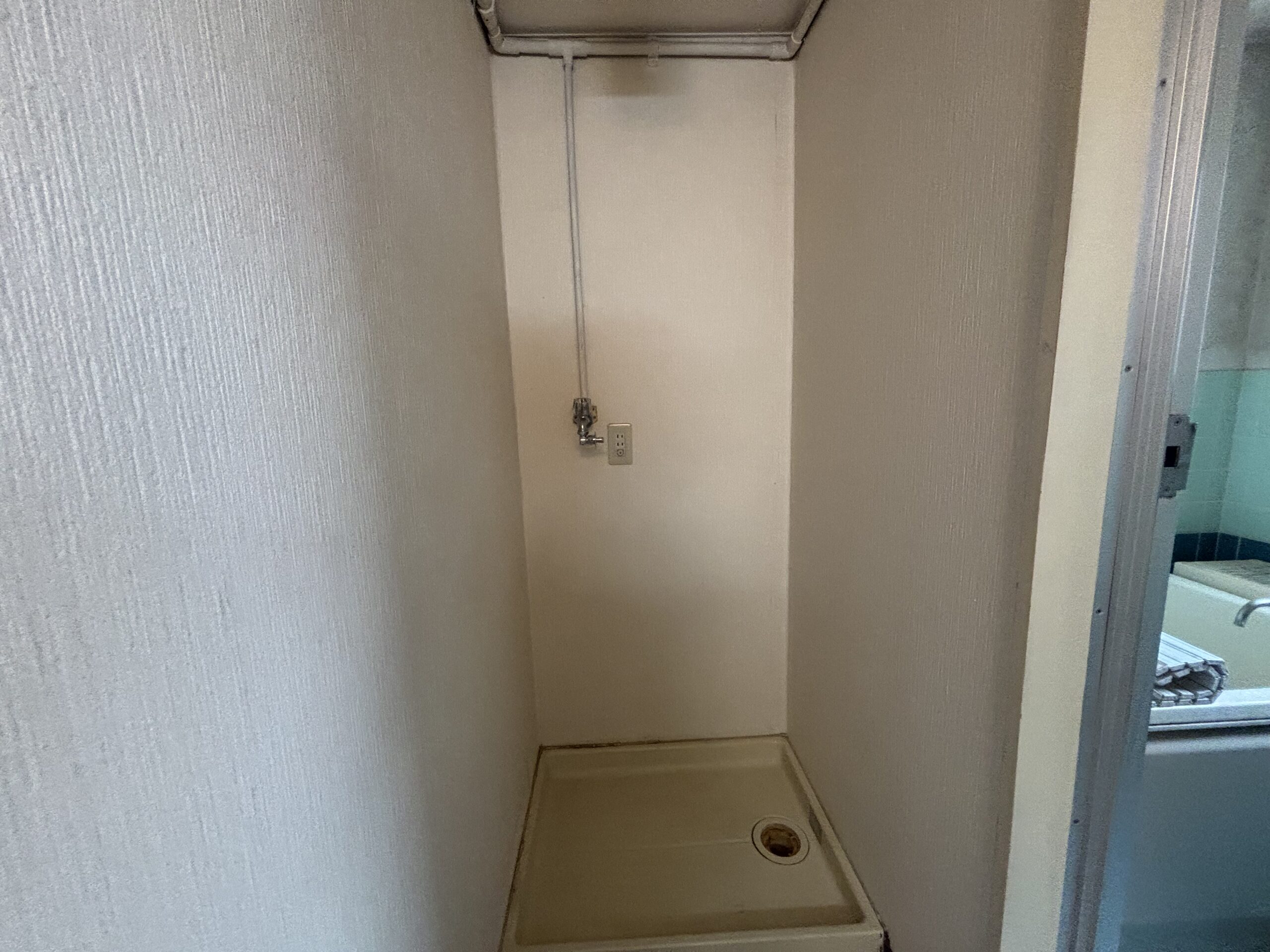 ビフォー_洗濯機置き場_洗濯パン_740mm_1LDK